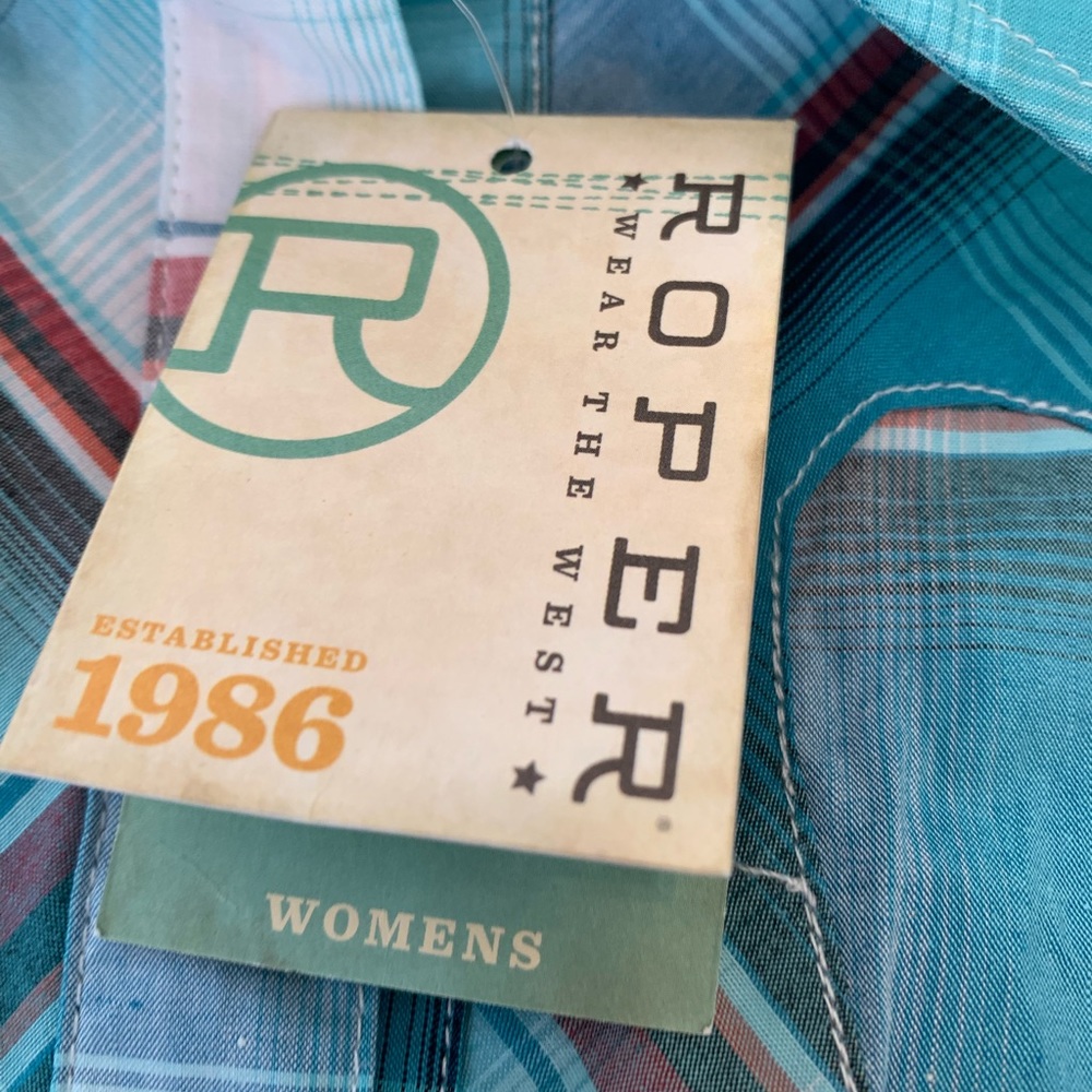 NWT Roper Ladies Pearl Snap Top - Picture 4 of 4